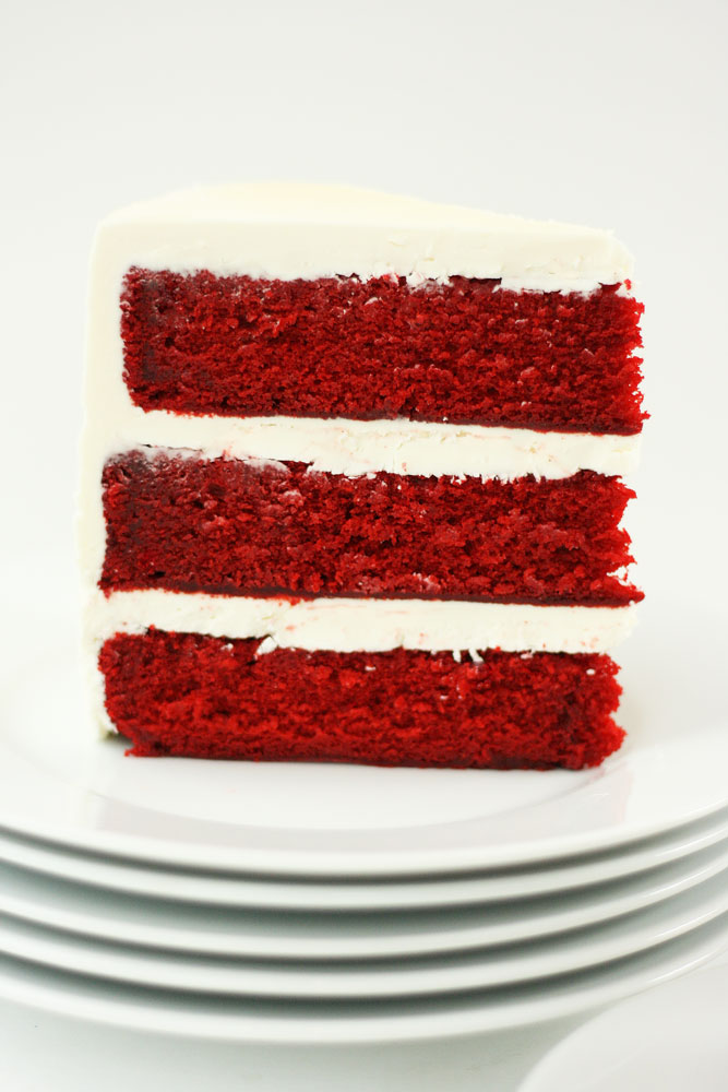 Red Velvet Cake With White Chocolate Cream Cheese Frosting Cake Paper Party